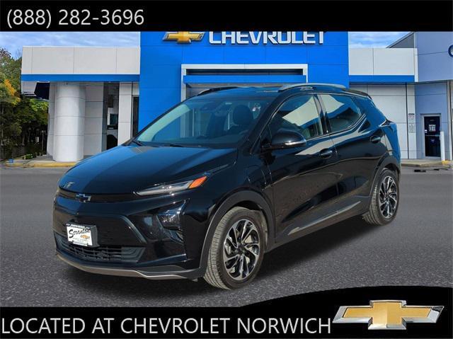 used 2022 Chevrolet Bolt EUV car, priced at $23,968