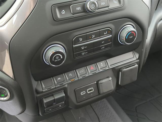 new 2024 Chevrolet Silverado 1500 car, priced at $45,154