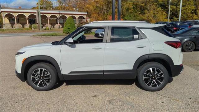 new 2026 Chevrolet TrailBlazer car, priced at $29,340