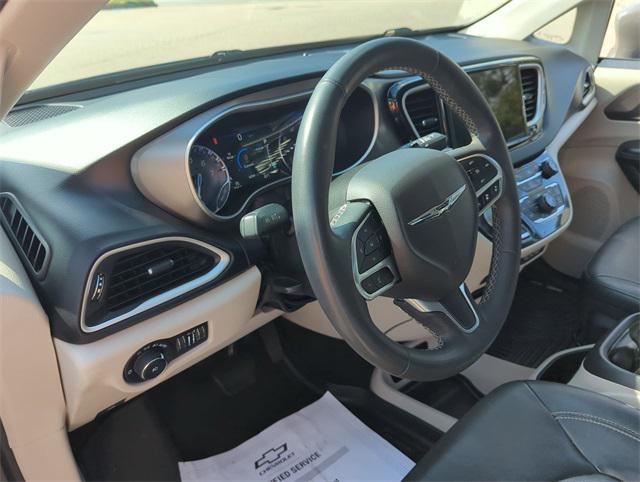 used 2022 Chrysler Pacifica car, priced at $20,523