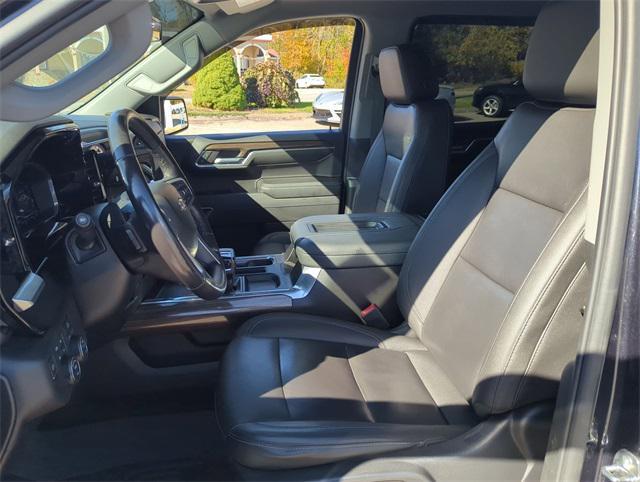 used 2022 Chevrolet Silverado 1500 car, priced at $41,882