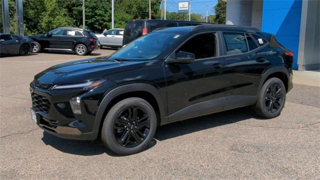 new 2025 Chevrolet Trax car, priced at $26,160