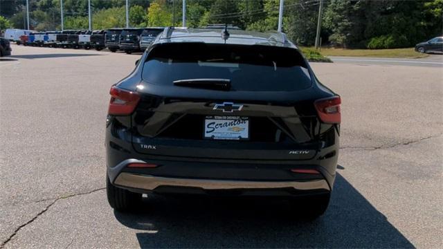 new 2025 Chevrolet Trax car, priced at $26,160