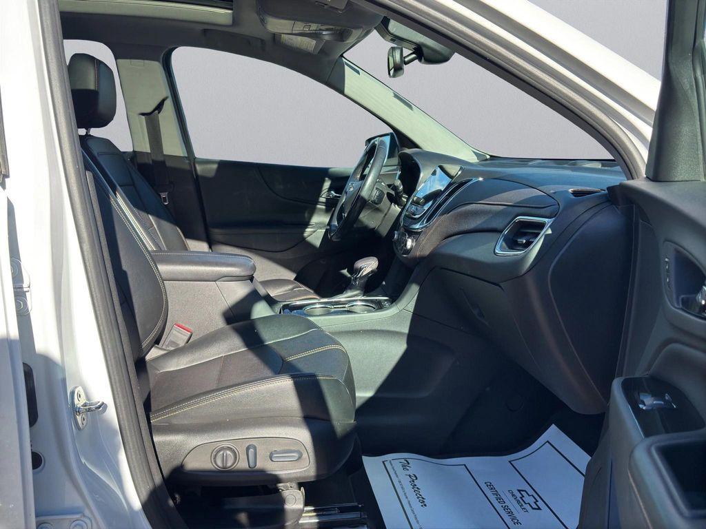 used 2022 Chevrolet Equinox car, priced at $24,999