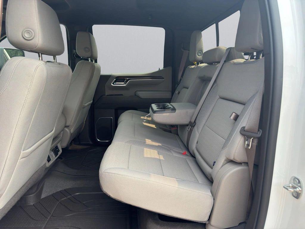 used 2022 Chevrolet Silverado 1500 car, priced at $40,895