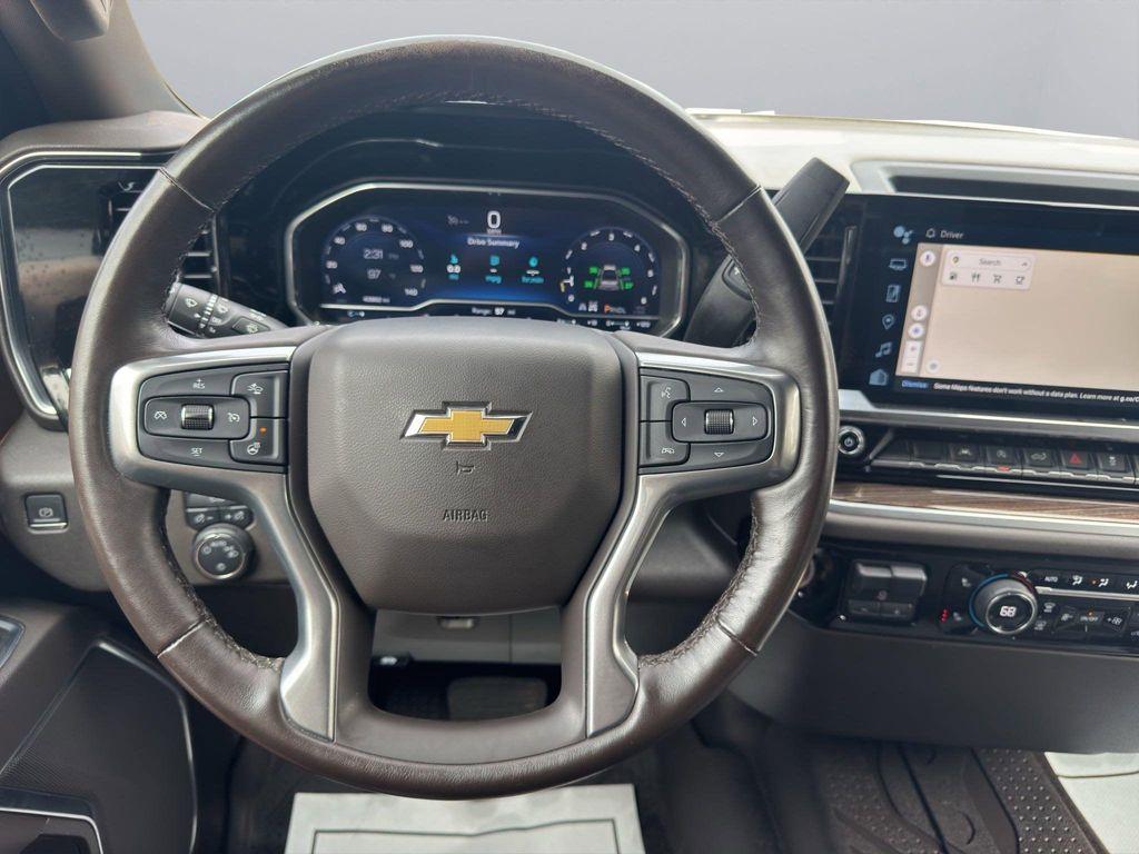 used 2022 Chevrolet Silverado 1500 car, priced at $40,895