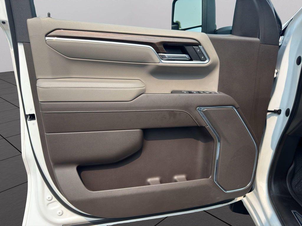 used 2022 Chevrolet Silverado 1500 car, priced at $40,895