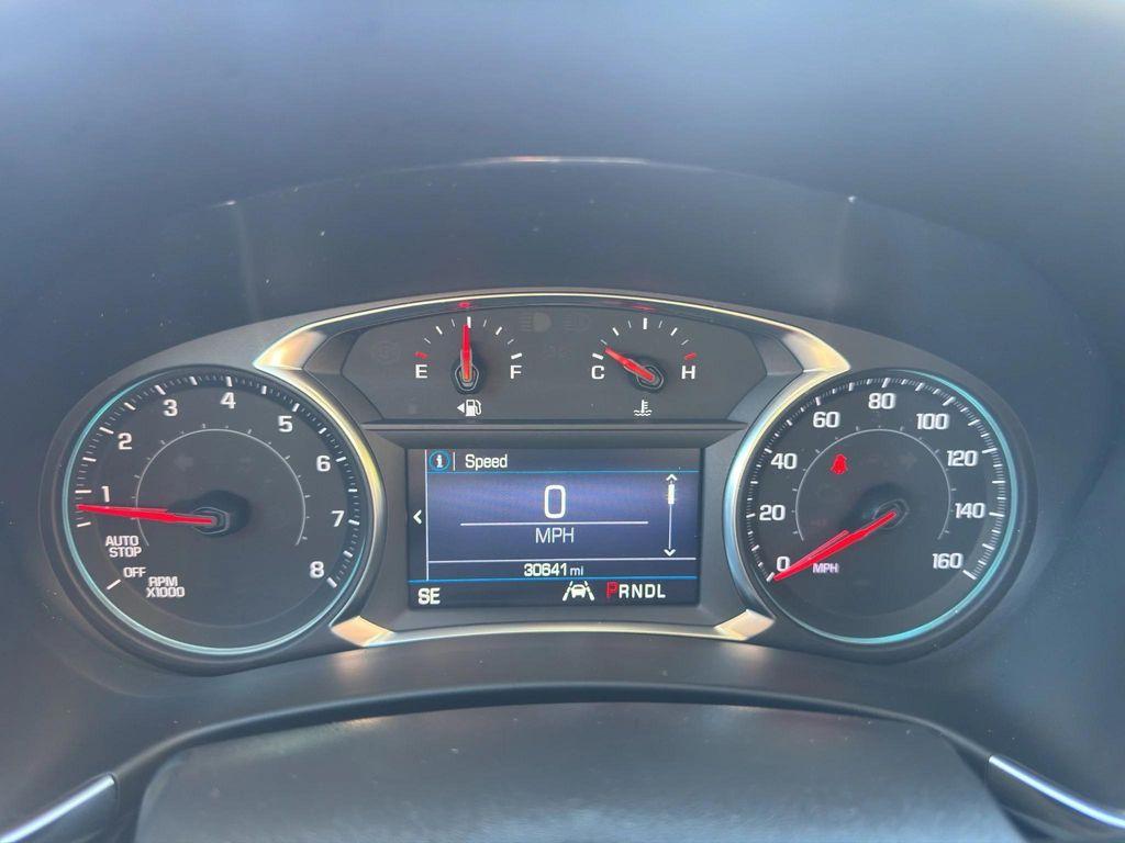 used 2022 Chevrolet Equinox car, priced at $23,463