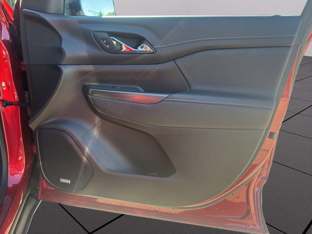 used 2023 GMC Acadia car, priced at $33,595