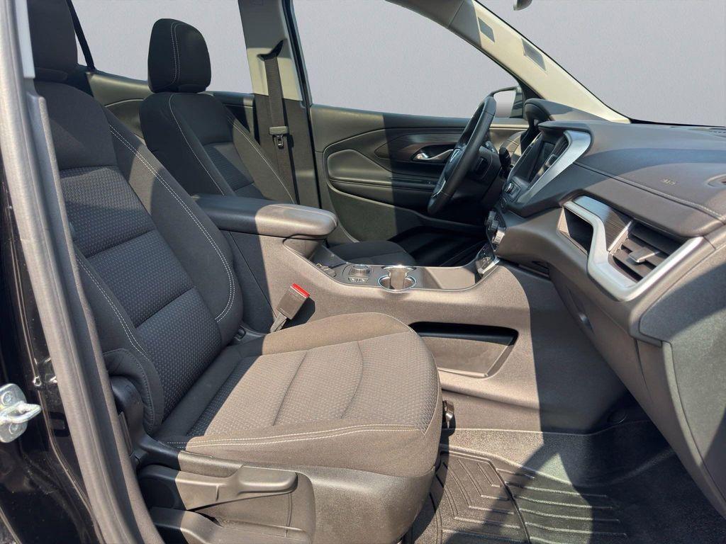 used 2022 GMC Terrain car, priced at $27,995