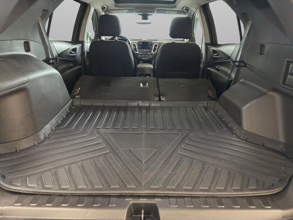 used 2022 Chevrolet Equinox car, priced at $26,895