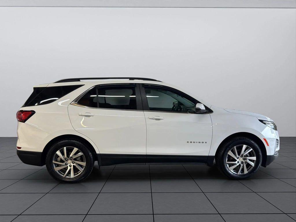 used 2022 Chevrolet Equinox car, priced at $26,895