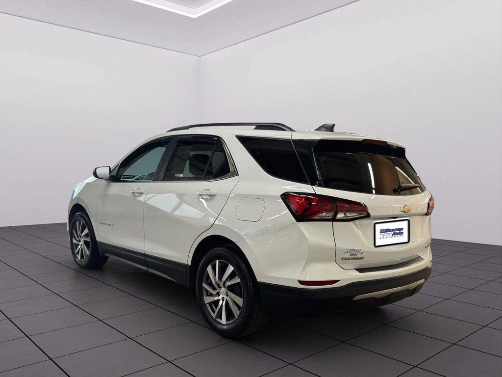 used 2022 Chevrolet Equinox car, priced at $26,895