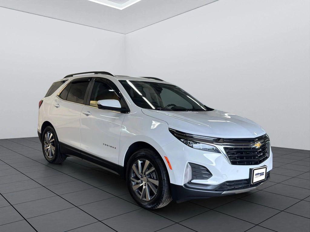 used 2022 Chevrolet Equinox car, priced at $26,895