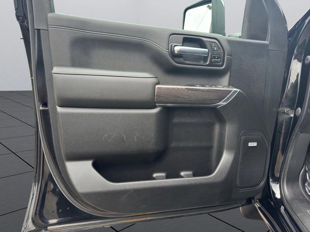 used 2022 Chevrolet Silverado 2500 car, priced at $59,995