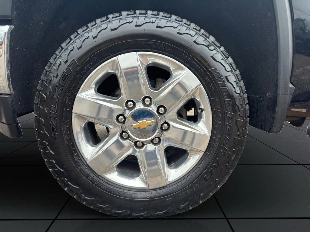 used 2022 Chevrolet Silverado 2500 car, priced at $59,995