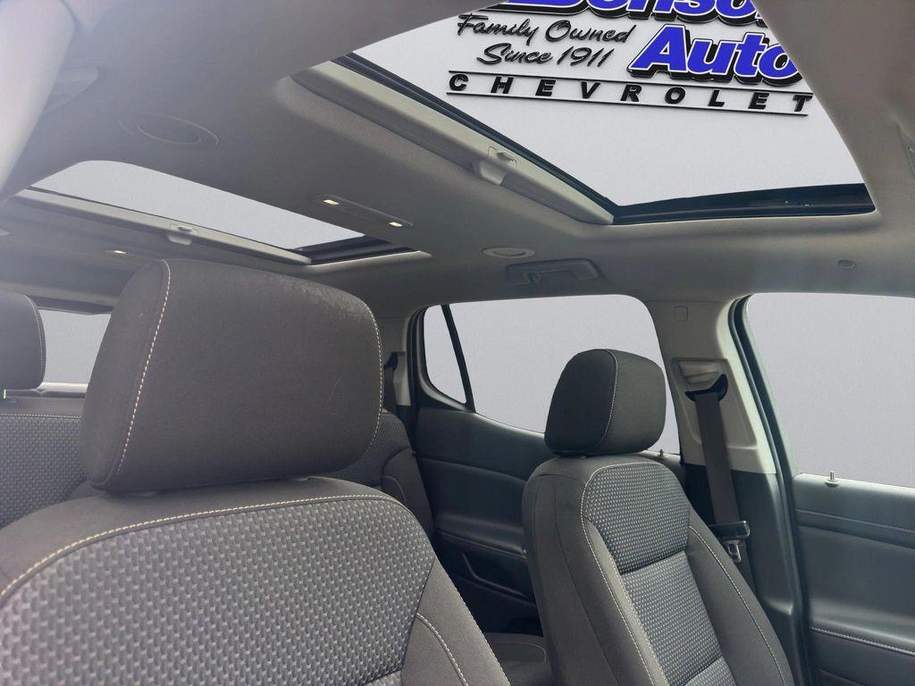 used 2023 GMC Acadia car, priced at $33,995