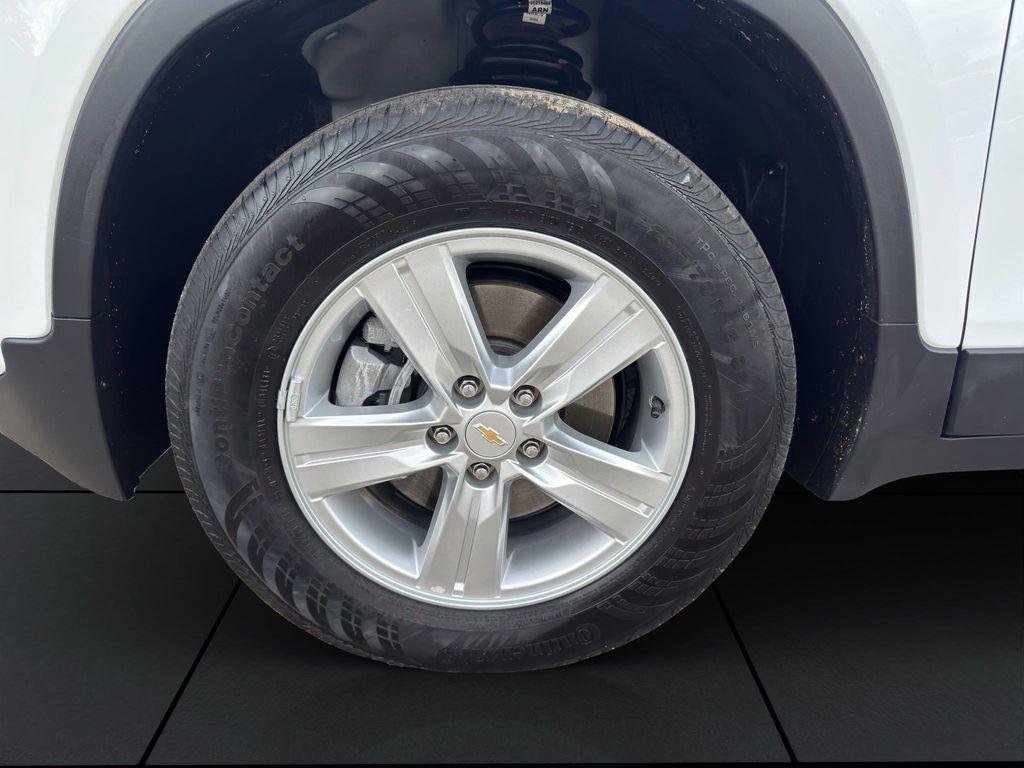 used 2022 Chevrolet Trax car, priced at $22,495
