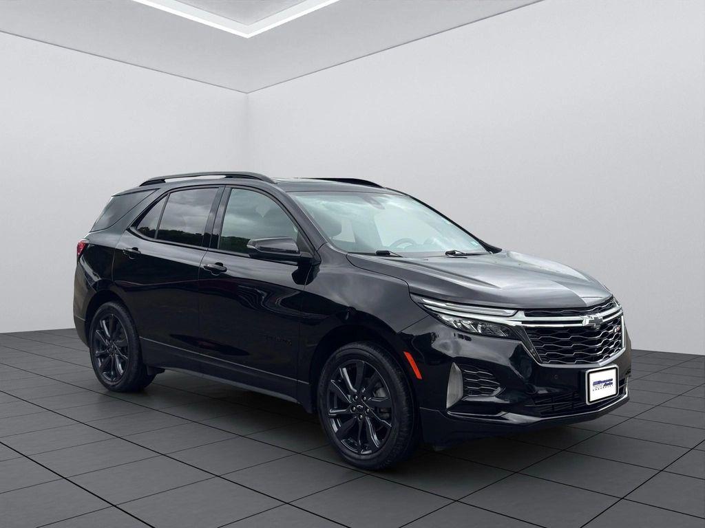 used 2023 Chevrolet Equinox car, priced at $27,555