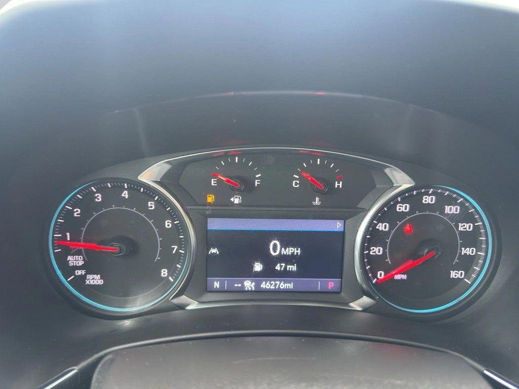 used 2023 Chevrolet Equinox car, priced at $27,555