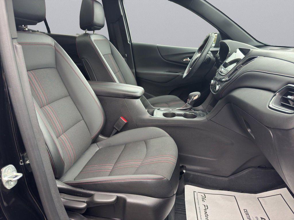 used 2023 Chevrolet Equinox car, priced at $27,555