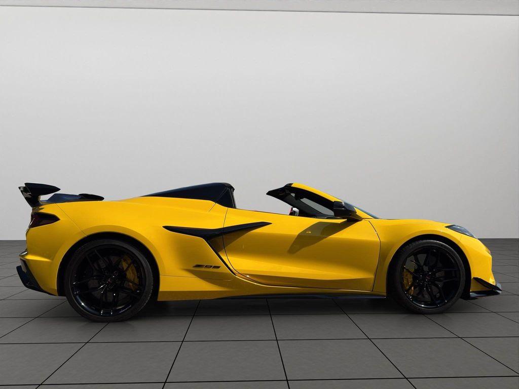 used 2025 Chevrolet Corvette car