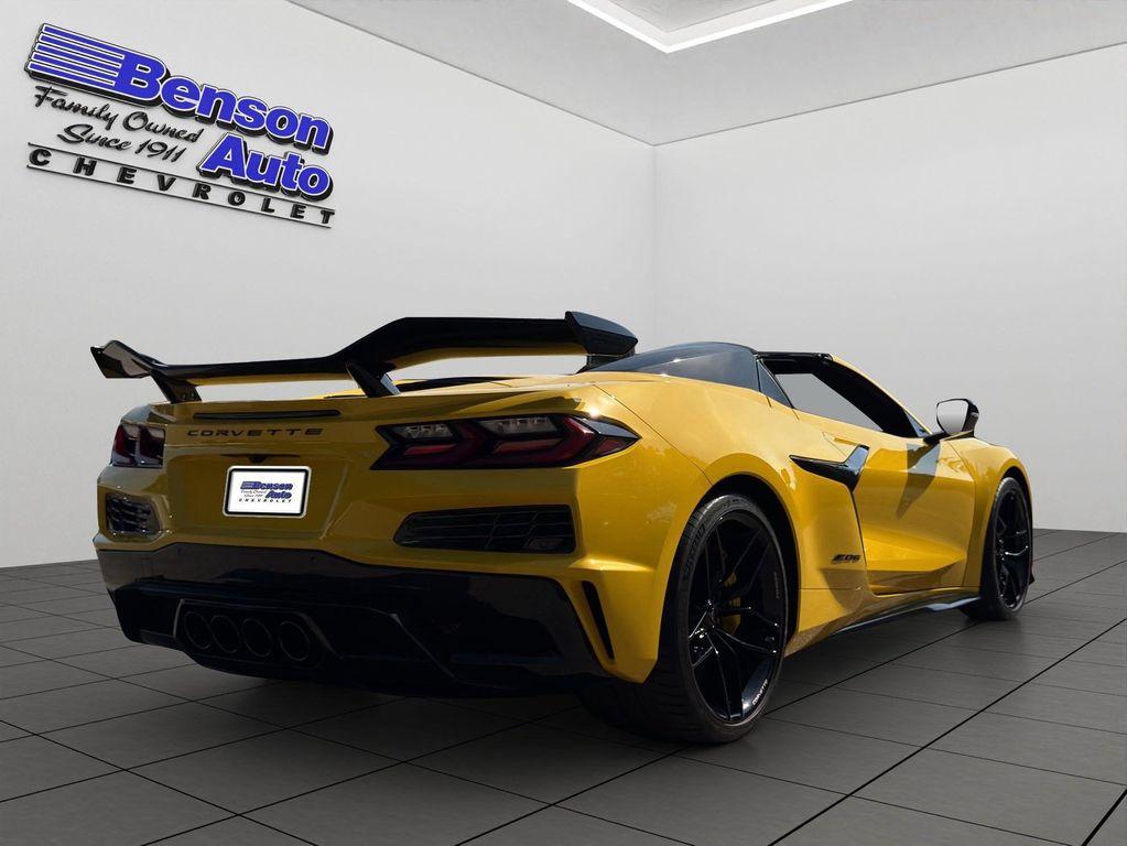 used 2025 Chevrolet Corvette car