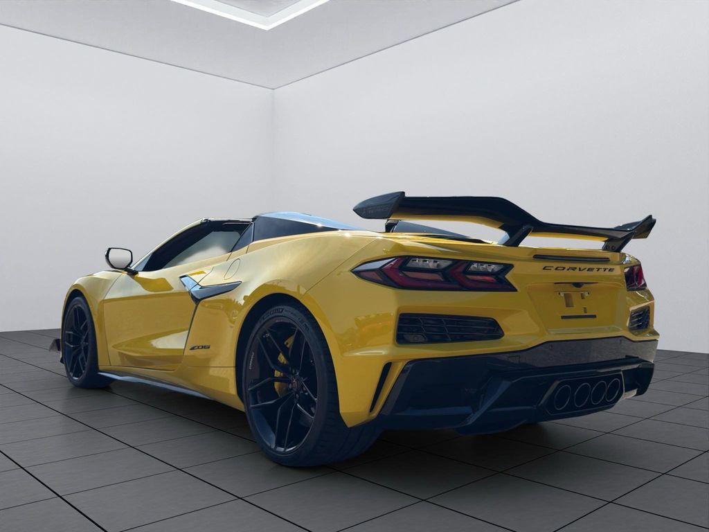 used 2025 Chevrolet Corvette car