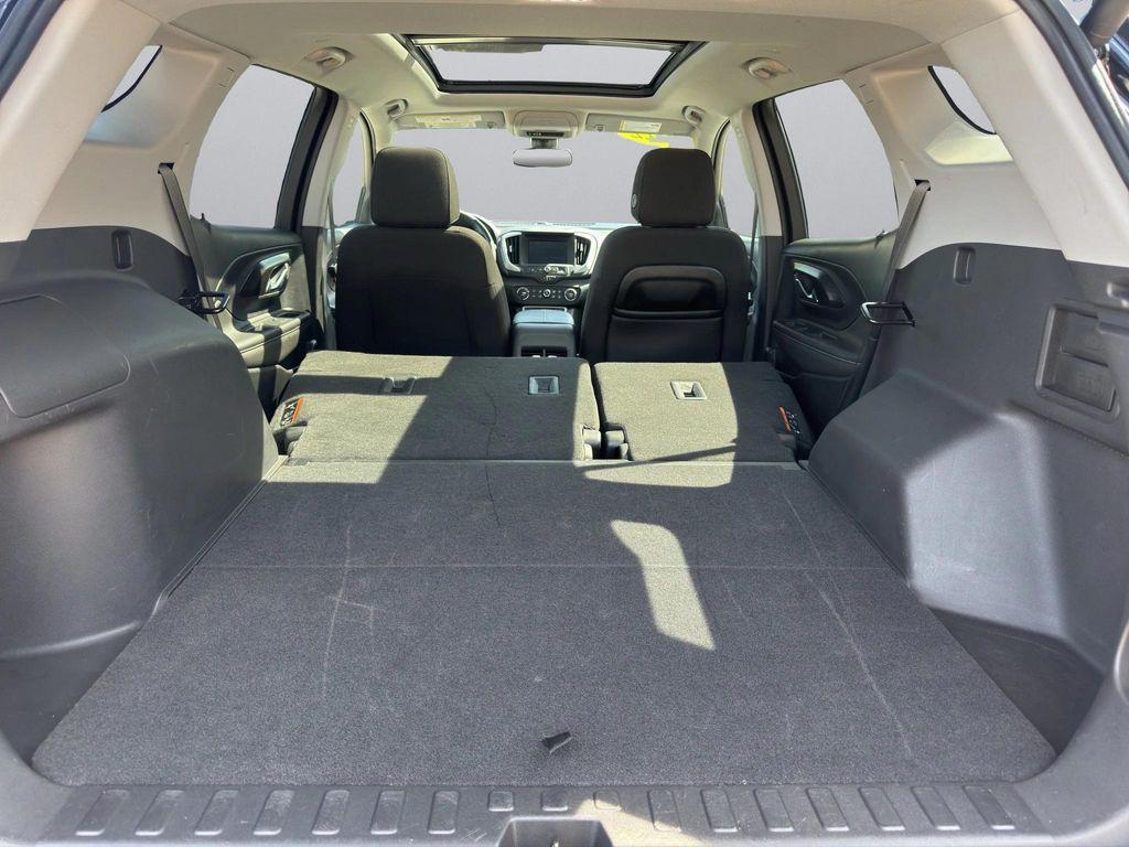 used 2022 GMC Terrain car, priced at $26,995