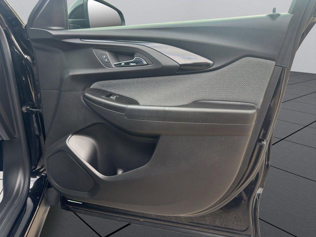 used 2021 Chevrolet TrailBlazer car, priced at $21,995