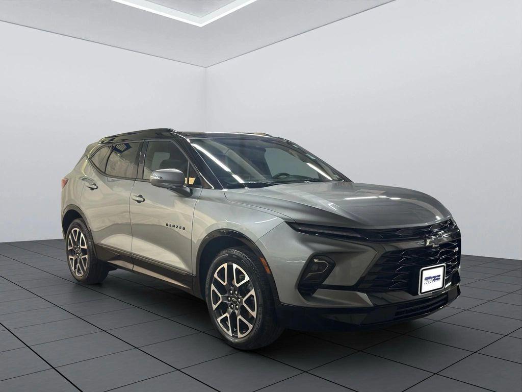 used 2024 Chevrolet Blazer car, priced at $42,999