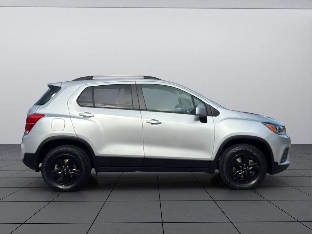 used 2022 Chevrolet Trax car, priced at $22,512