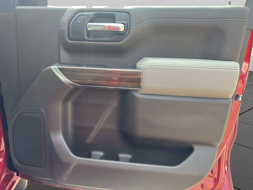 used 2022 Chevrolet Silverado 1500 car, priced at $35,740