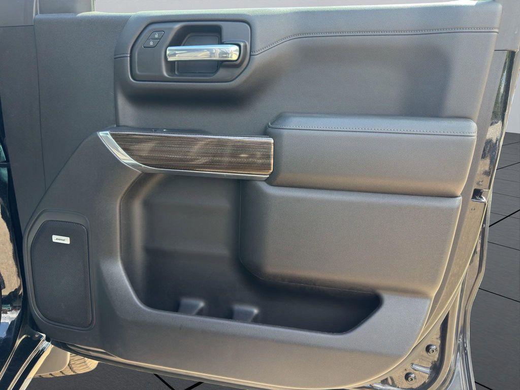 used 2022 Chevrolet Silverado 1500 car, priced at $39,295