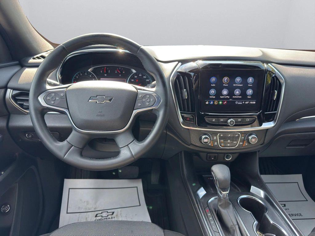 used 2023 Chevrolet Traverse car, priced at $36,995