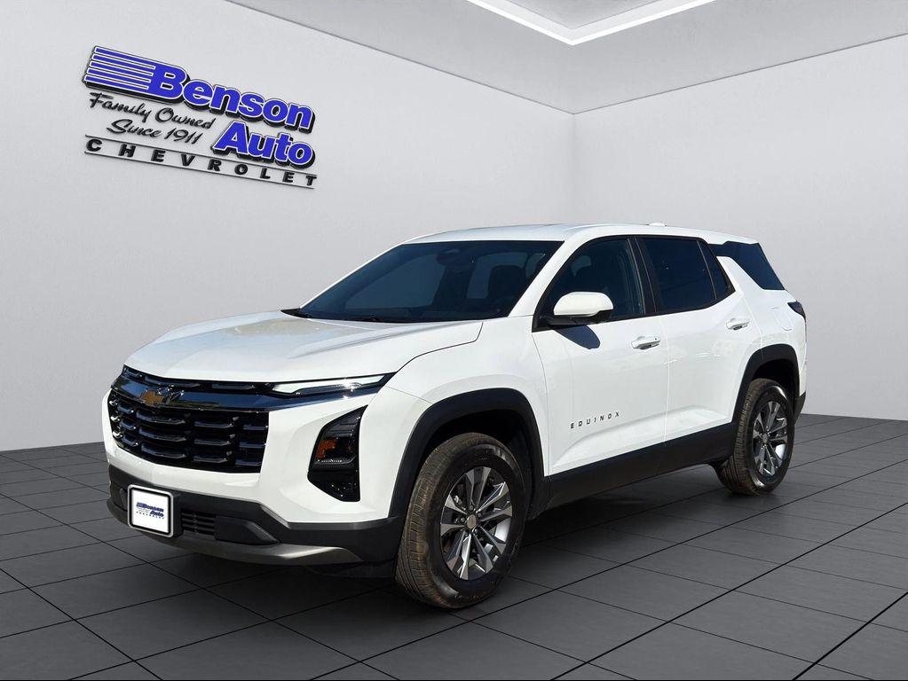 new 2025 Chevrolet Equinox car, priced at $30,244