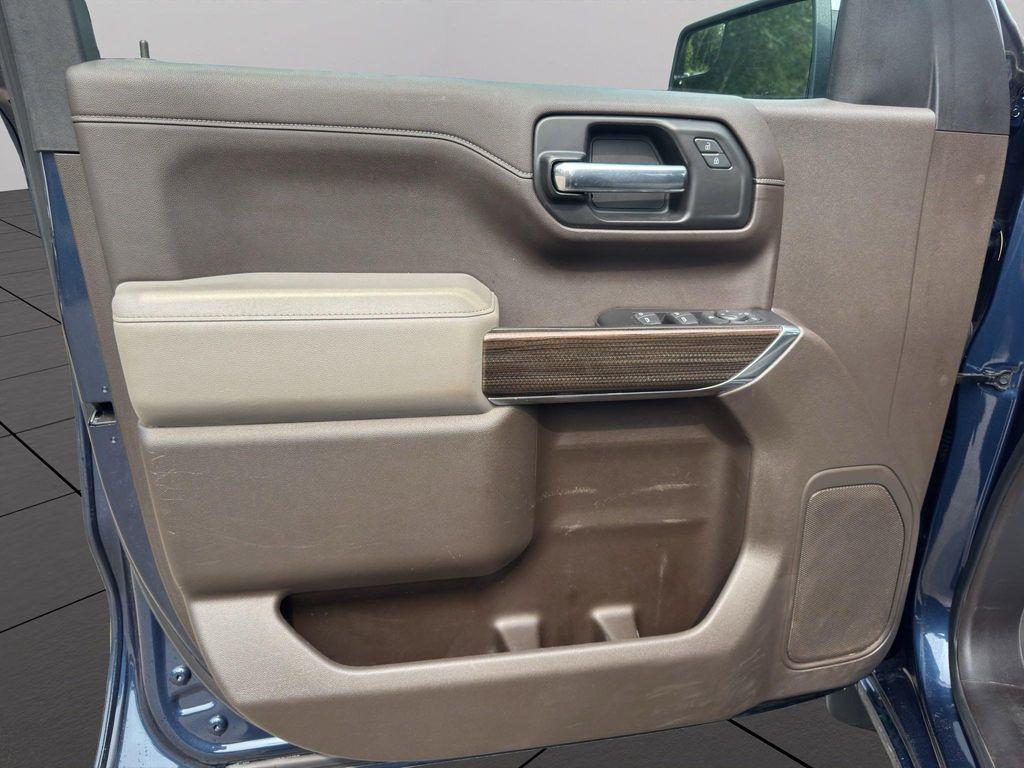 used 2022 Chevrolet Silverado 1500 car, priced at $38,995
