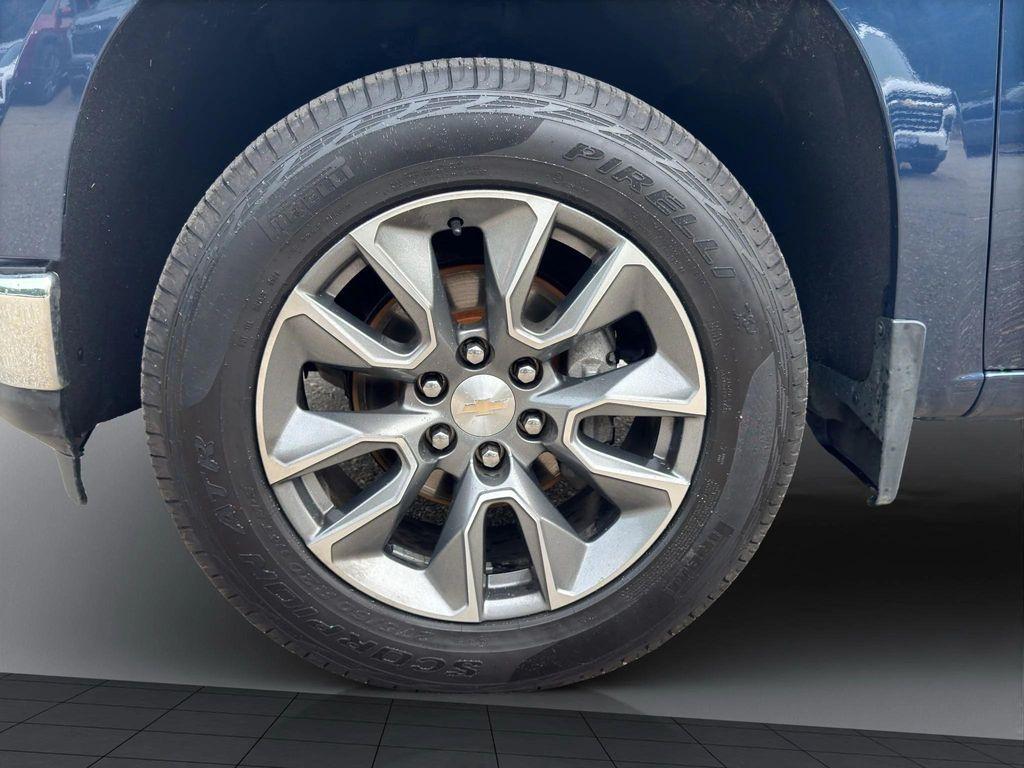 used 2022 Chevrolet Silverado 1500 car, priced at $38,995