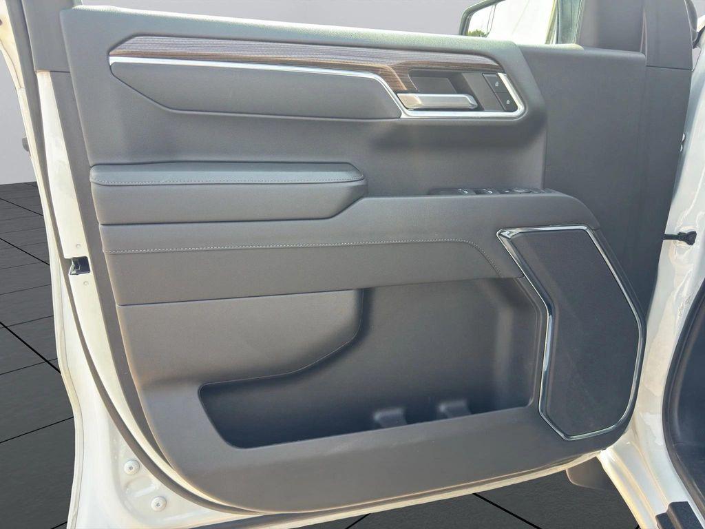 used 2023 Chevrolet Silverado 1500 car, priced at $39,995