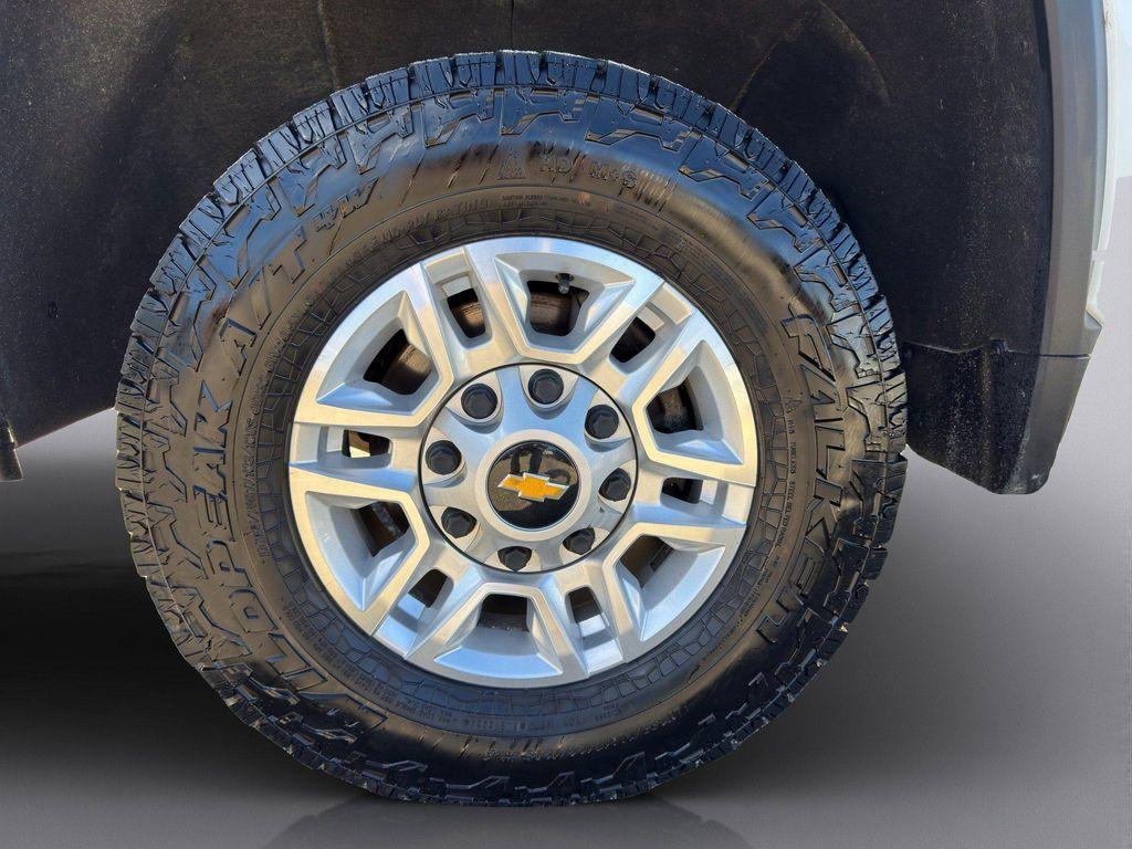 used 2022 Chevrolet Silverado 2500 car, priced at $34,295