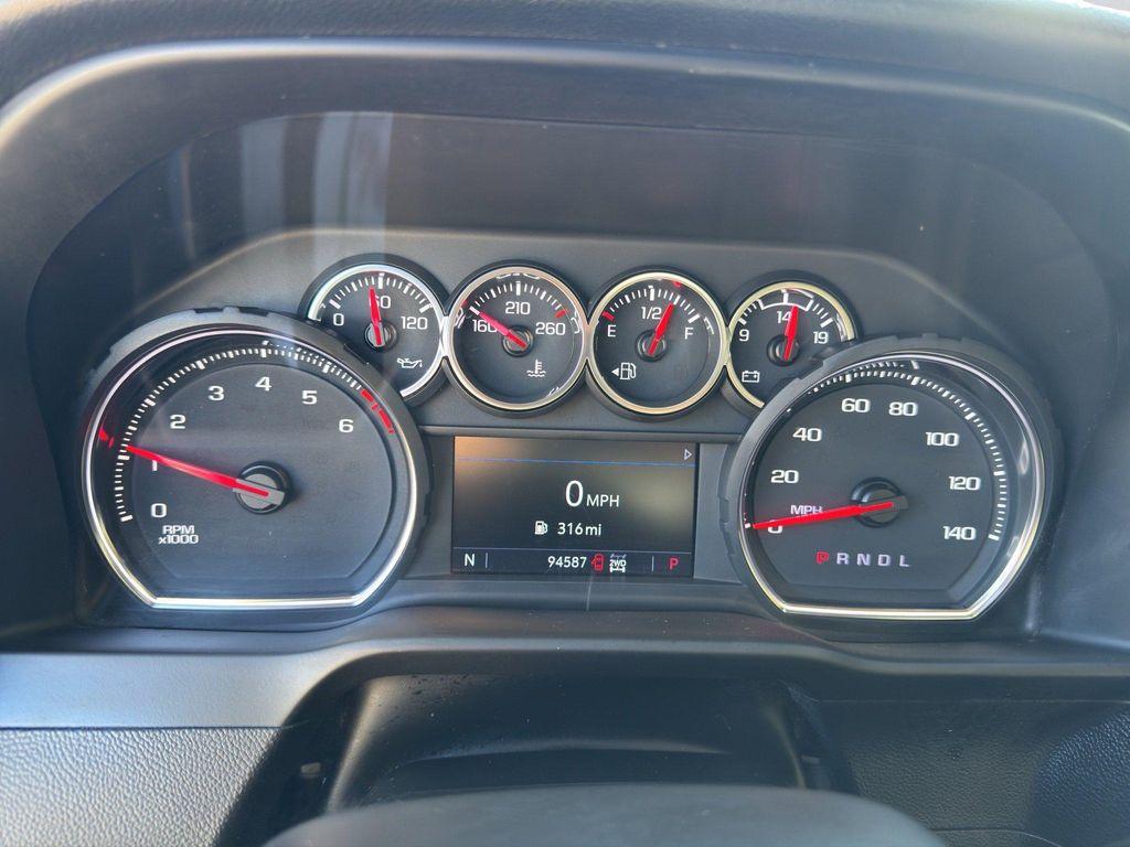 used 2022 Chevrolet Silverado 2500 car, priced at $34,295