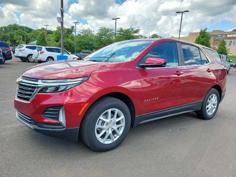 new 2024 Chevrolet Equinox car, priced at $31,985