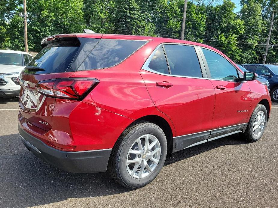 new 2024 Chevrolet Equinox car, priced at $31,985