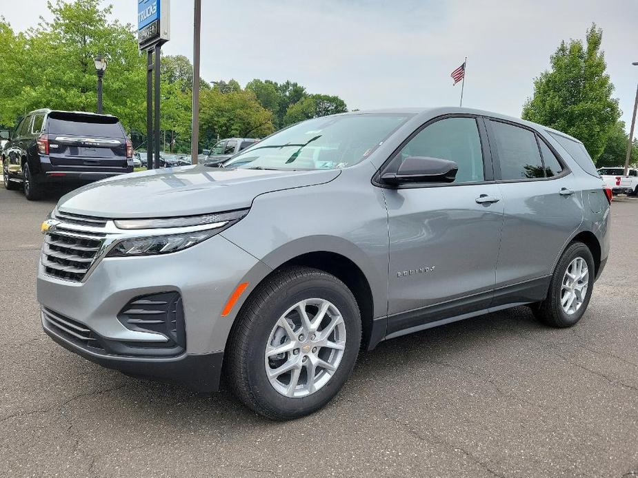 new 2024 Chevrolet Equinox car, priced at $29,180