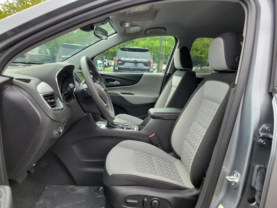 new 2024 Chevrolet Equinox car, priced at $29,180