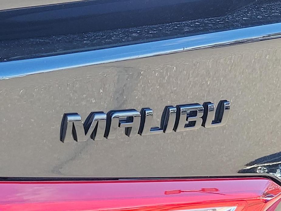 new 2024 Chevrolet Malibu car, priced at $27,095