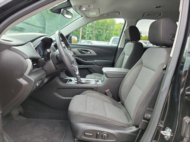 used 2021 Chevrolet Traverse car, priced at $30,499