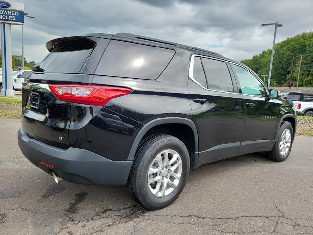 used 2021 Chevrolet Traverse car, priced at $30,499