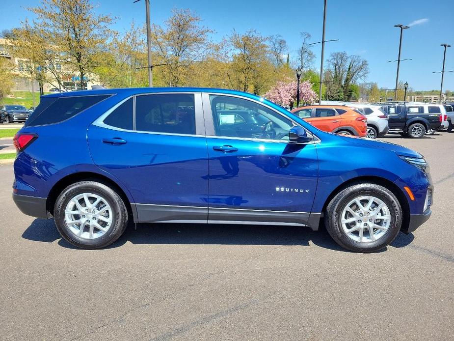 used 2022 Chevrolet Equinox car, priced at $22,818