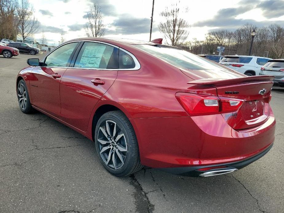 new 2024 Chevrolet Malibu car, priced at $27,340